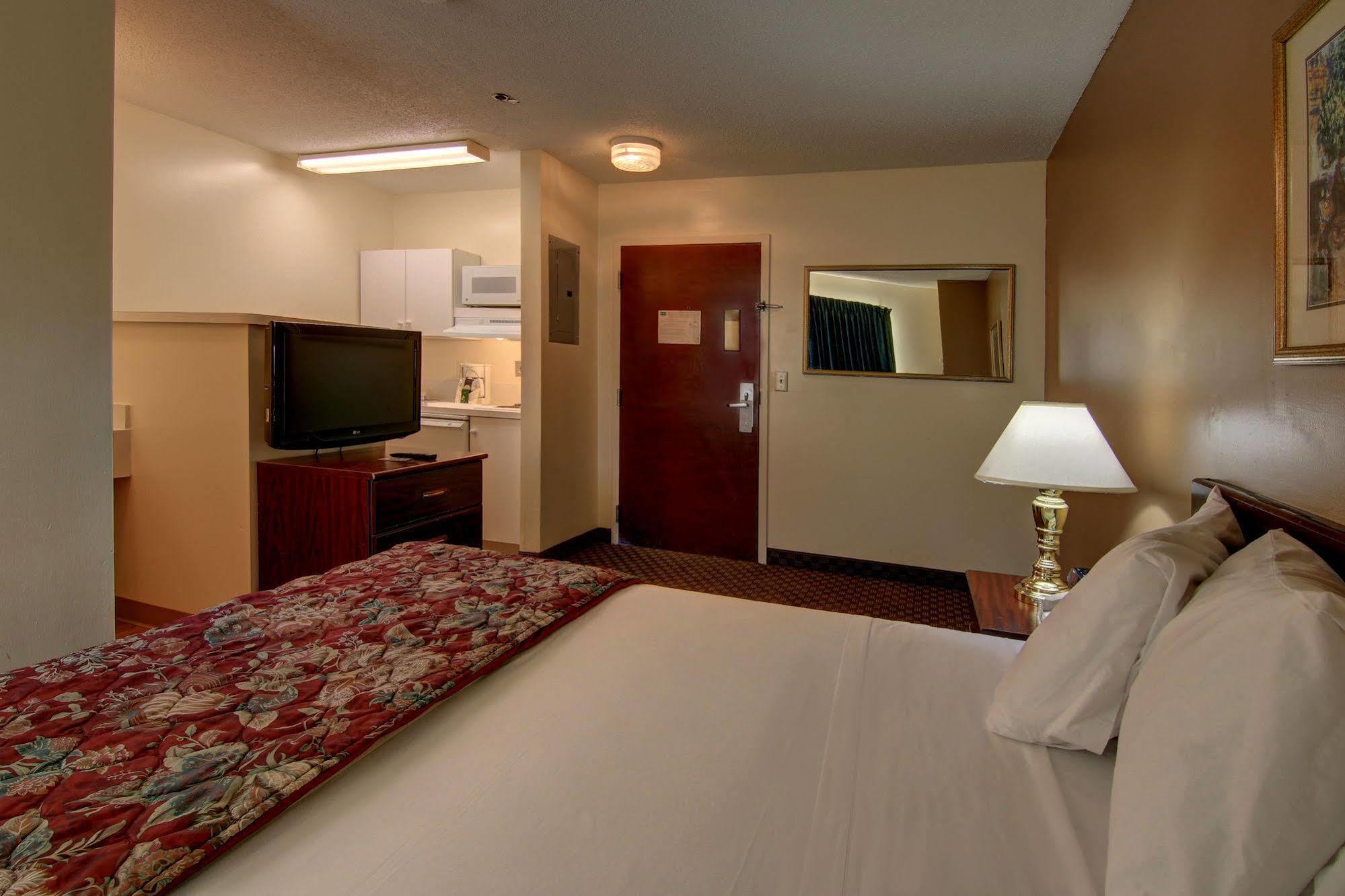 Intown Suites Extended Stay Atlanta Ga - Snellville Εξωτερικό φωτογραφία