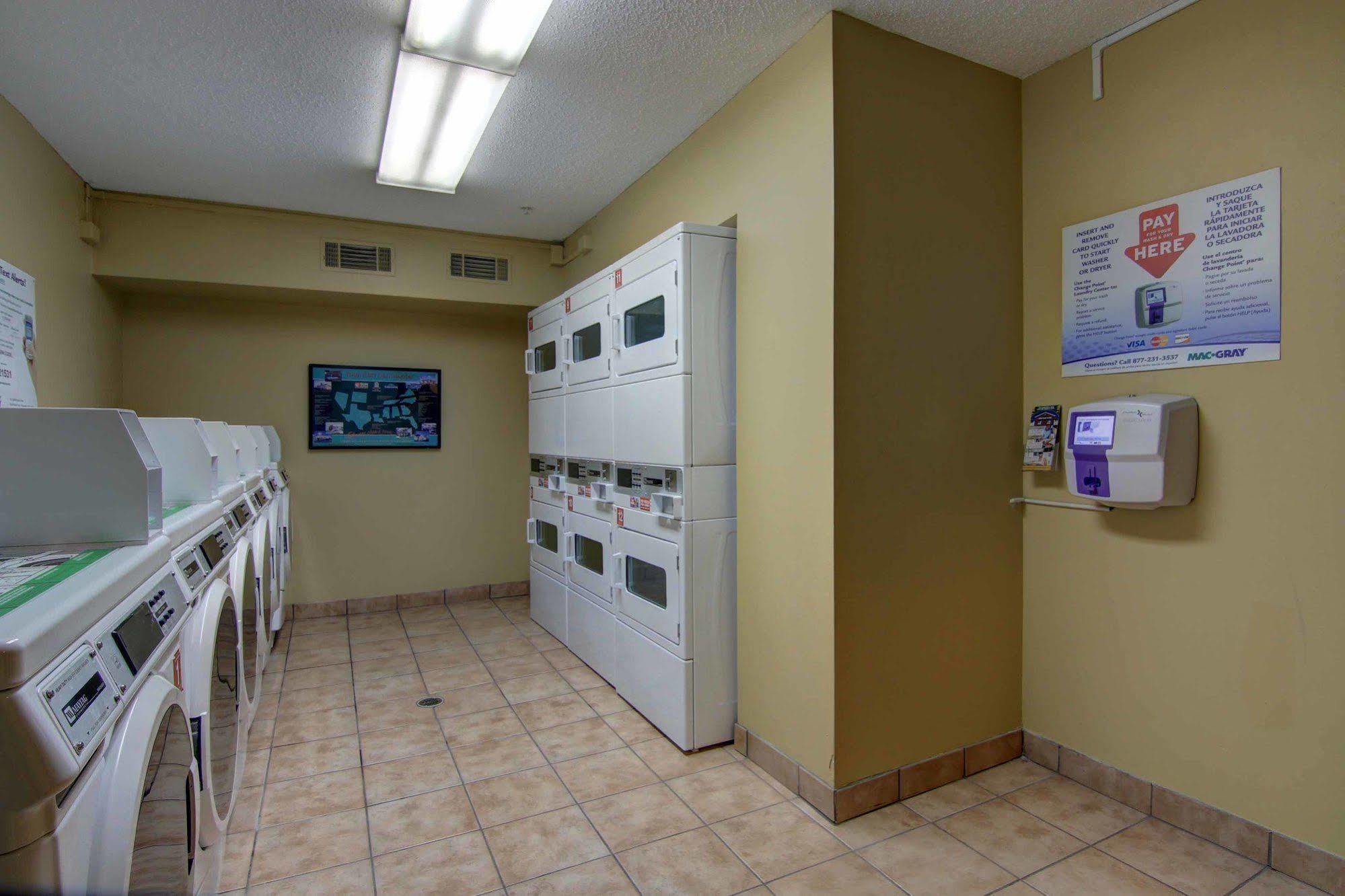 Intown Suites Extended Stay Atlanta Ga - Snellville Εξωτερικό φωτογραφία