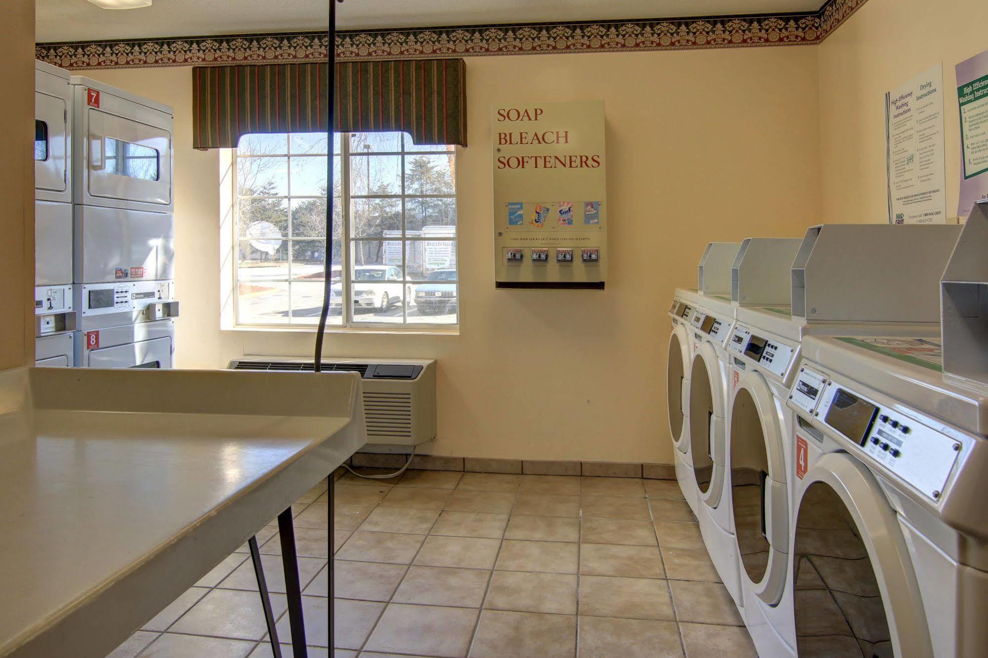 Intown Suites Extended Stay Atlanta Ga - Snellville Εξωτερικό φωτογραφία