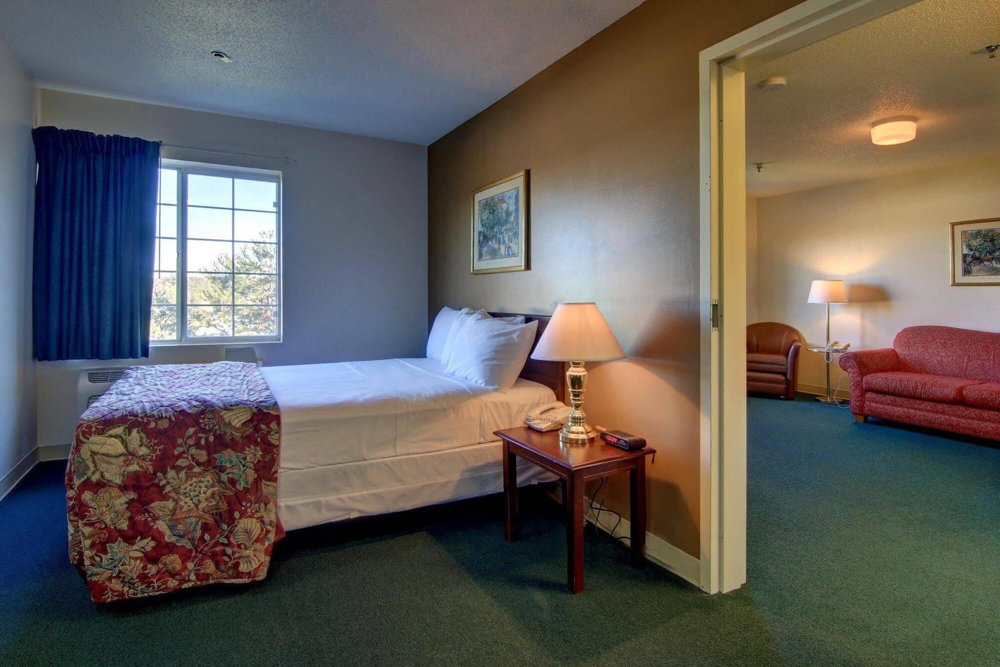 Intown Suites Extended Stay Atlanta Ga - Snellville Εξωτερικό φωτογραφία